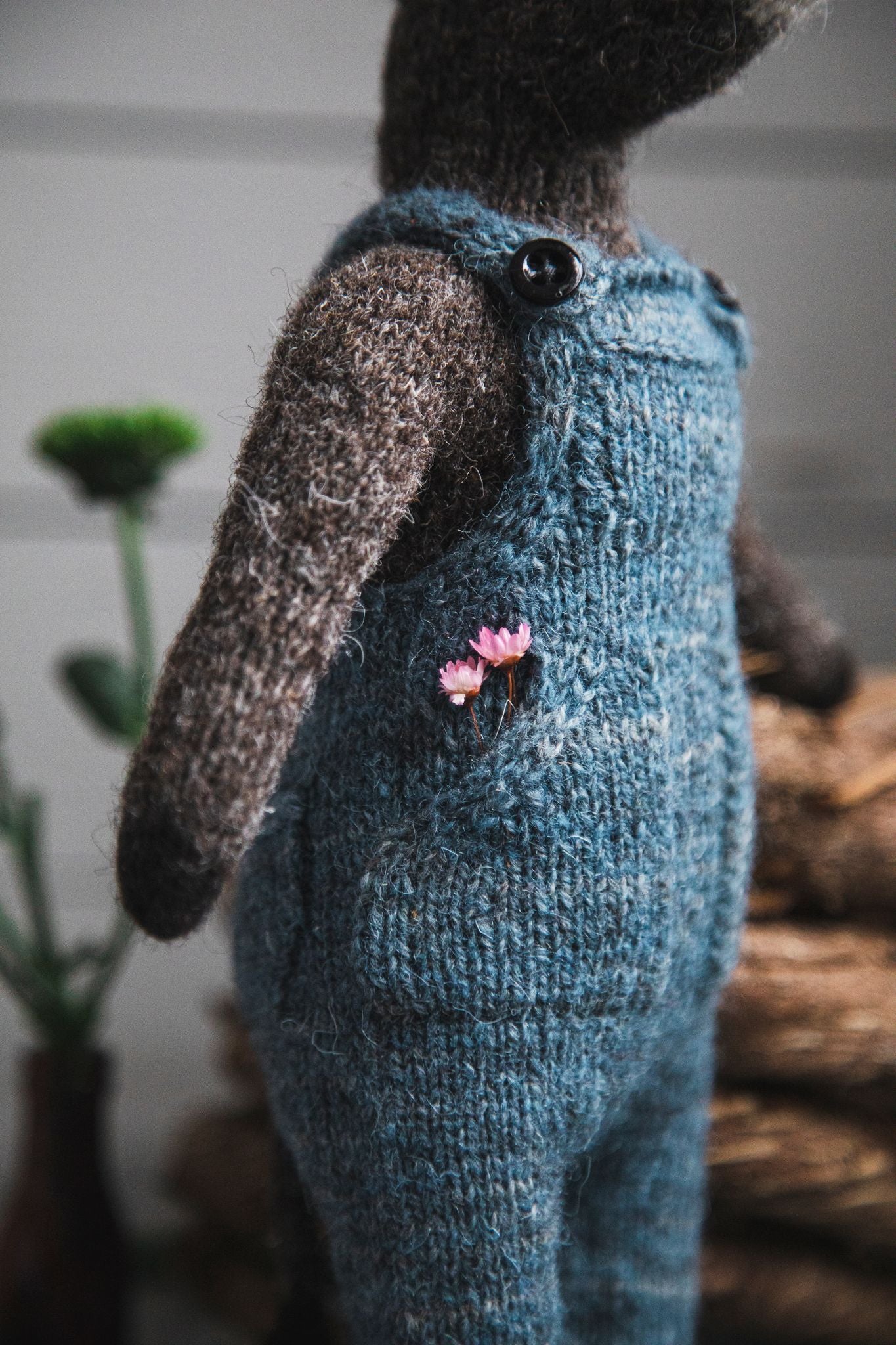 Mouche & Friends